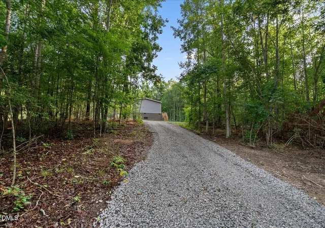 4th image of 3952 Hicksboro Rd, Henderson, NC 27537 | MLS# 10181705