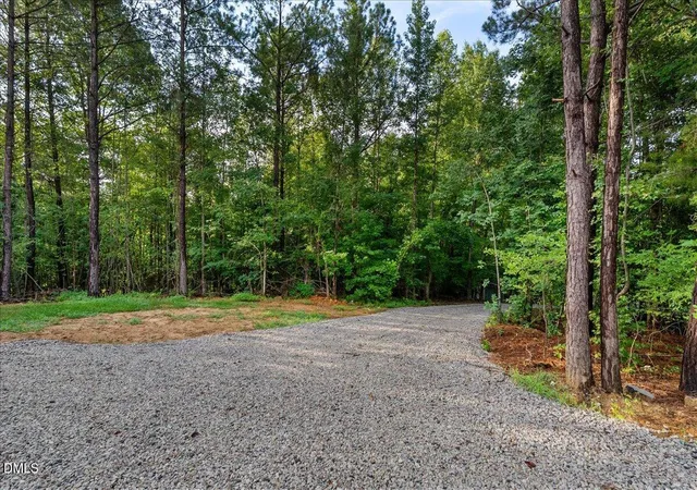 5th image of 3952 Hicksboro Rd, Henderson, NC 27537 | MLS# 10181705