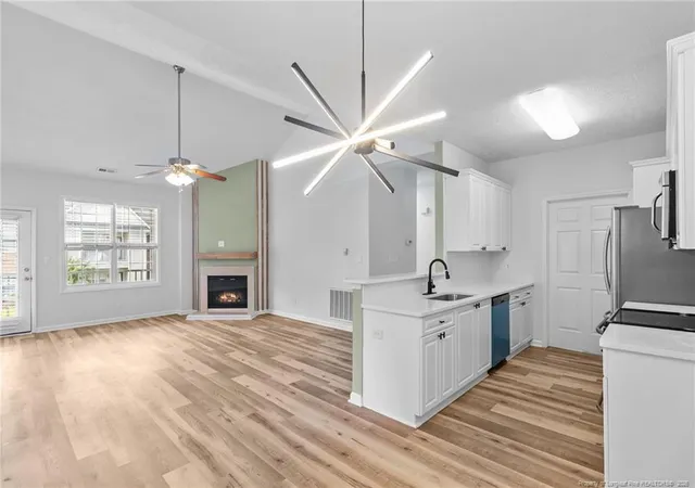 Listing Photo 5 - Condo for sale in building located at 3108 Wisteria Ln, Fayetteville, NC 28314 - Unit #203