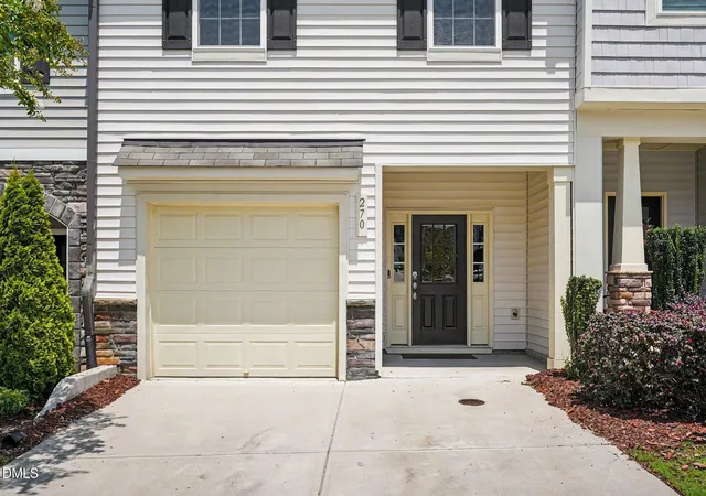Photo 3 of Townhouse for sale at 270 E Porthaven Way, Clayton, NC 27527 | MLS# 10181725 | Listing updated on 2026-09-10