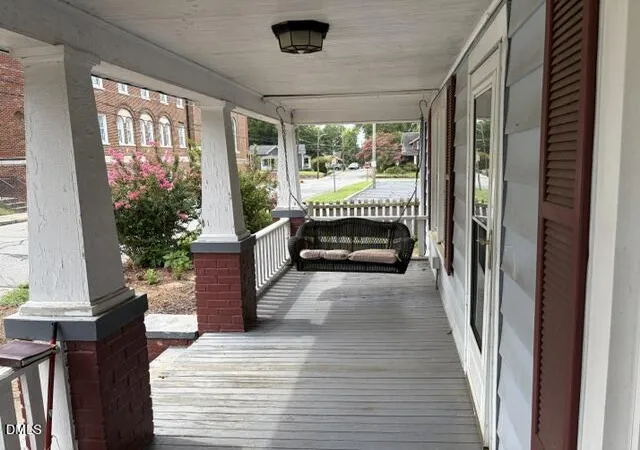 Photo 2 of Single family home for sale at 211 Tarpley St, Burlington, NC 27215 | MLS# 10181713 | Listing updated on 2026-09-09