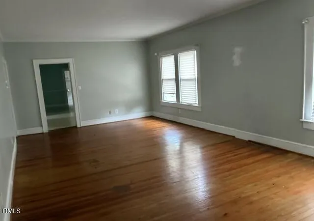 Photo 3 of Single family home for sale at 211 Tarpley St, Burlington, NC 27215 | MLS# 10181713 | Listing updated on 2026-09-09