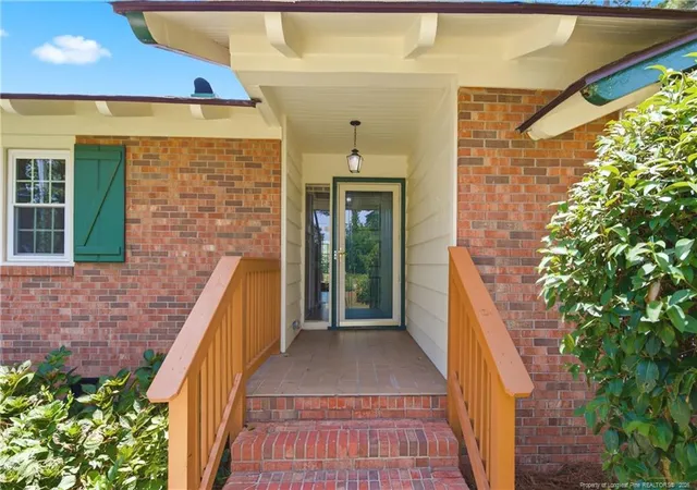 Photo 3 of Sale Pending at 3307 Kentyre Dr, Fayetteville, NC 28303 | MLS# 766465 | Listing updated on 2026-08-24