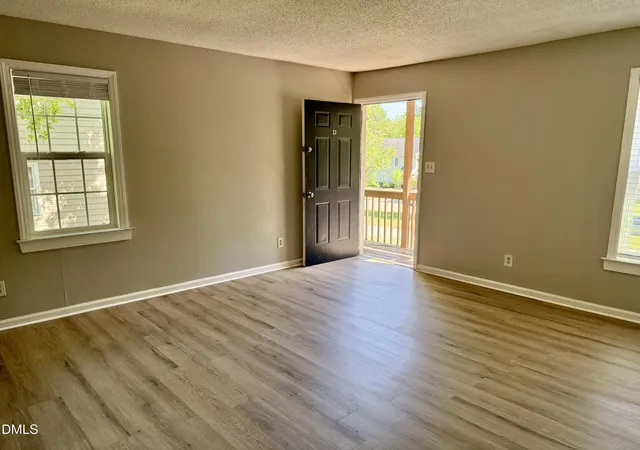 Listing Photo 4 - Condo for sale in building located at 6128 Spice Ridge Ln, Raleigh, NC 27606
