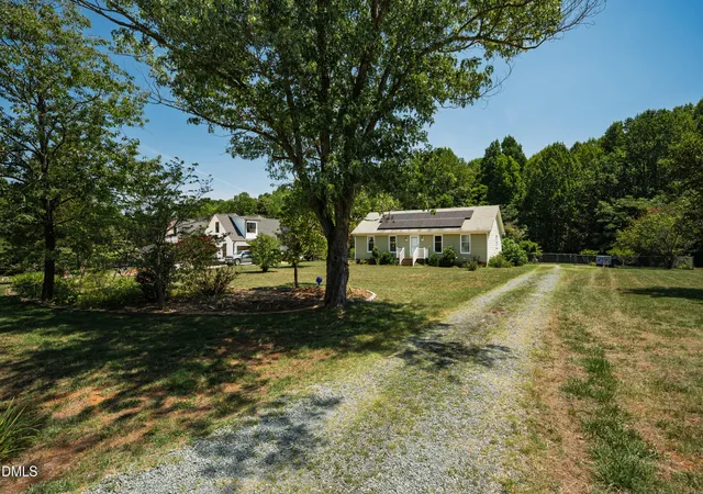 Photo 4 of Sale Pending at 1509 Daniels Farm Rd, Mebane, NC 27302 | MLS# 10181803 | Listing updated on 2026-07-29