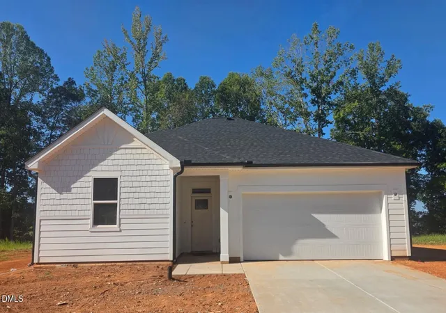Photo 2 of Single family home for sale at 1256 Woody Dr, Graham, NC 27253 | MLS# 10182214 | Listing updated on 2026-09-07