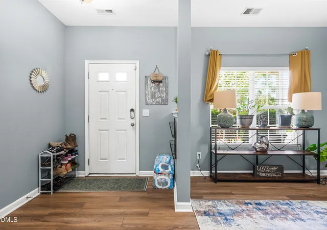 Photo 3 of Single family home for sale at 4708 Hoppers Dr, Durham, NC 27704 | MLS# 10181816 | Listing updated on 2026-08-03
