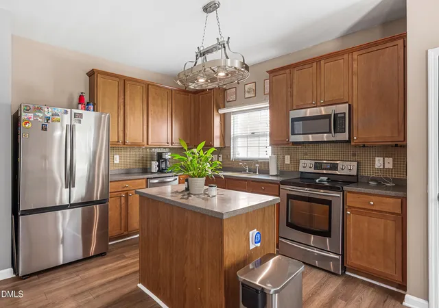 Photo 4 of Single family home for sale at 4708 Hoppers Dr, Durham, NC 27704 | MLS# 10181816 | Listing updated on 2026-08-03