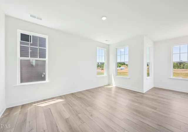 Photo 3 of Single family home for sale at 1520 Briar Brk Ln, Zebulon, NC 27597 | MLS# 10181746 | Listing updated on 2026-07-22