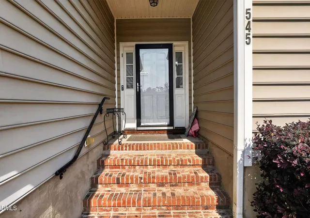 Photo 3 of Single family home for sale at 545 Colonial Hills Dr, Lillington, NC 27546 | MLS# 10181753 | Listing updated on 2026-09-14