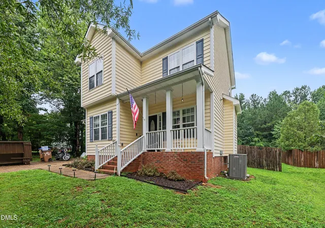 Photo 2 of Single family home for sale at 1100 Kullana Ln, Wake Forest, NC 27587 | MLS# 10182397 | Listing updated on 2026-10-23
