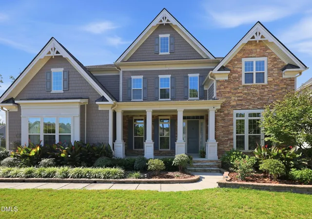 Photo 1 of Single family home for sale at 2841 Flora Oaks Way, Apex, NC 27523 | MLS# 10181798 | Listing updated on 2026-09-18