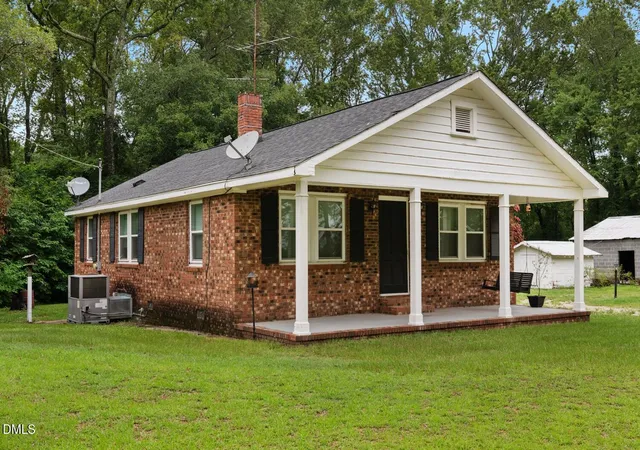 Photo 3 of Single family home for sale at 12068 Old Smithfield Rd #278400073504, Bailey, NC 27807 | MLS# 10182834 | Listing updated on 2026-09-18