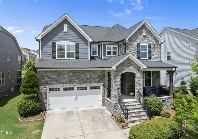 2nd image of 2430 Braxton Wood Ln, Apex, NC 27523 | MLS# 10181986