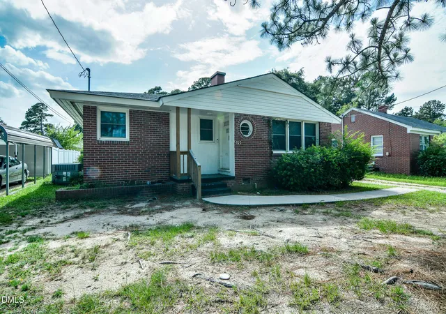 Photo 3 of Single family home for sale at 163 Spaulding Dr, Rocky Mount, NC 27801 | MLS# 10182145 | Listing updated on 2026-09-04