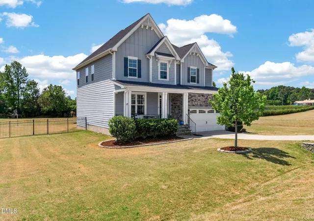 Photo 3 of Single family home for sale at 4900 Sunset Strm Dr, Fuquay Varina, NC 27526 | MLS# 10181882 | Listing updated on 2026-09-01