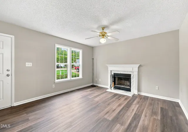 4th image of 105 Cabrita Ct, Holly Springs, NC 27540 | MLS# 10182001