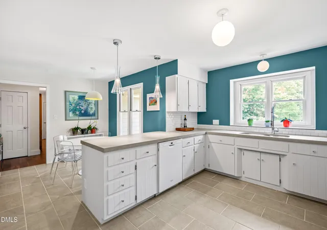 4th image of 5620 Farley Dr, Raleigh, NC 27609 | MLS# 10183363