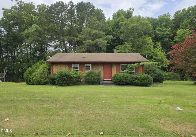 2nd image of 140 Evans Rd, Henderson, NC 27537 | MLS# 10182144