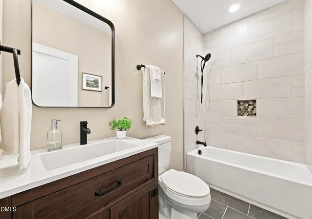 Photo 2 of Single family home for sale at 509 E Webb St, Mebane, NC 27302 | MLS# 10184580 | Listing updated on 2026-10-21
