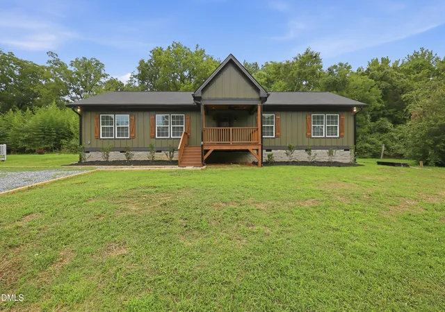 2nd image of 509 E Webb St, Mebane, NC 27302 | MLS# 10184580