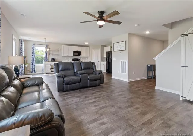 Photo 5 of Sale Pending at 1368 Talmage Rd, Saint Pauls, NC 28384 | MLS# 765499 | Listing updated on 2026-08-20