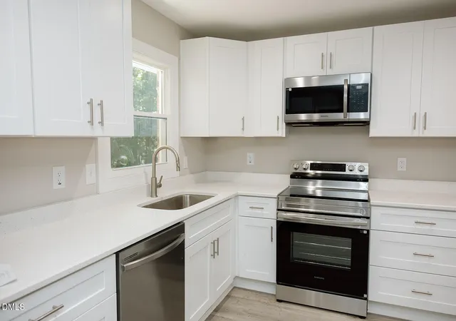 Photo 4 of Sale Pending at 291 Knight Rd, Broadway, NC 27505 | MLS# 10182149 | Listing updated on 2026-08-18