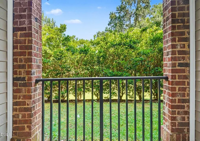 Listing Photo 4 - Condo for sale in building located at 2621 Oldgate Dr, Raleigh, NC 27604 - Unit #103