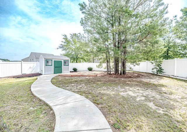 Photo 2 of Single family home for sale at 305 Battery Way, Bunnlevel, NC 28323 | MLS# 10182113 | Listing updated on 2026-08-30