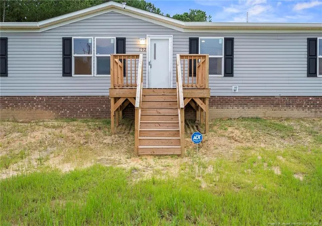 Photo 4 of Manufactured home for sale at 192 Old Baker Rd, Maxton, NC 28364 | MLS# 766436 | Listing updated on 2026-08-28