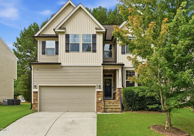 Photo 1 of Single family home for sale at 104 Switchback St, Knightdale, NC 27545 | MLS# 10182138 | Listing updated on 2026-08-01