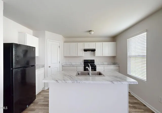2nd image of 135 Maple Tree Ln, Clayton, NC 27527 | MLS# 10185859