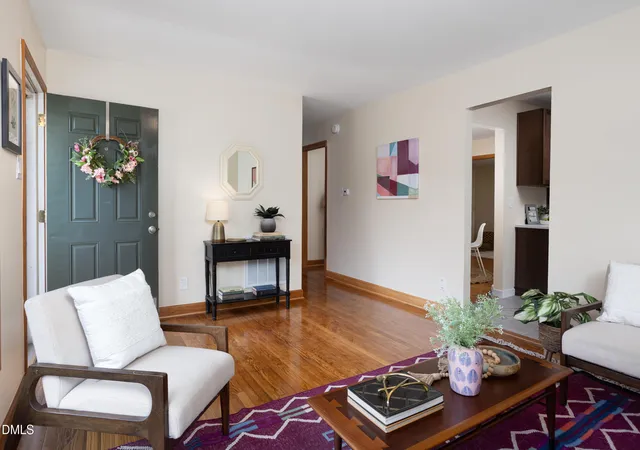 Photo 3 of Single family home for sale at 109 S 10th Street, Mebane, NC 27302 | MLS# 10182488 | Listing updated on 2026-09-17