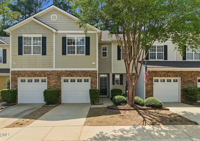 Townhouse for sale at 8251 Martello Ln, Raleigh, NC 27613 | MLS# 10182116