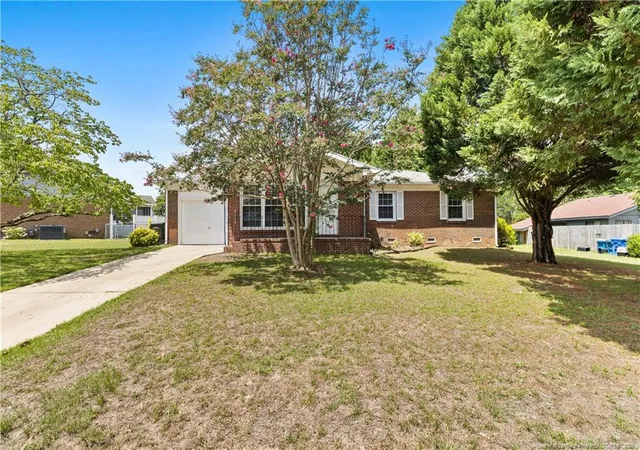Photo 3 of Sale Pending at 735 Amber Dr, Fayetteville, NC 28311 | MLS# 766491 | Listing updated on 2026-09-18