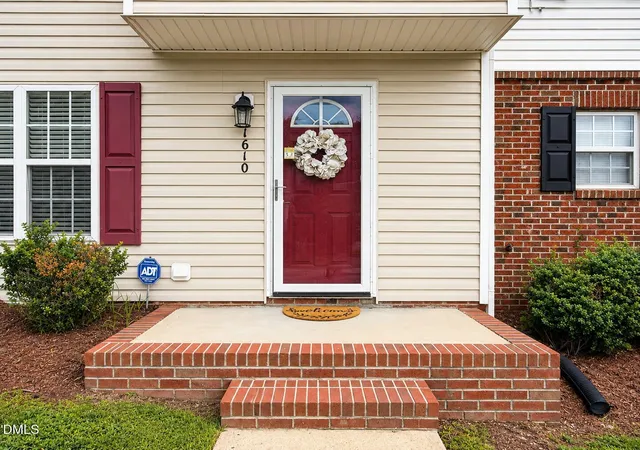 Photo 2 of Sale Pending at 1610 Briarmont Ct, Raleigh, NC 27610 | MLS# 10181968 | Listing updated on 2026-08-20