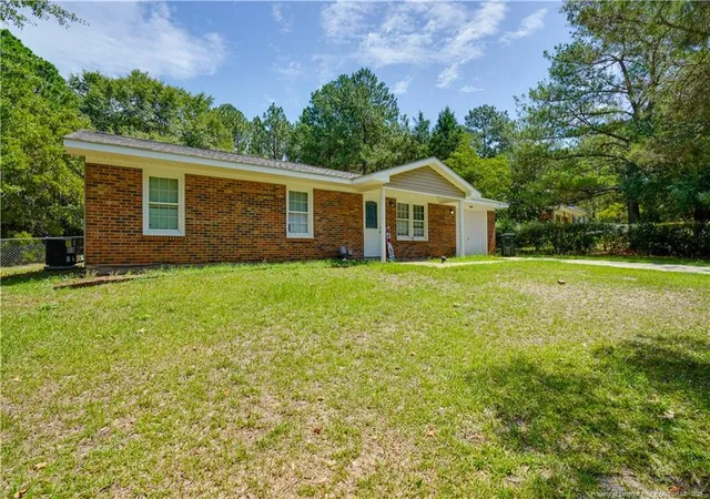 Photo 3 of Single family home for sale at 2263 Shaw Rd, Fayetteville, NC 28311 | MLS# 766459 | Listing updated on 2026-08-10