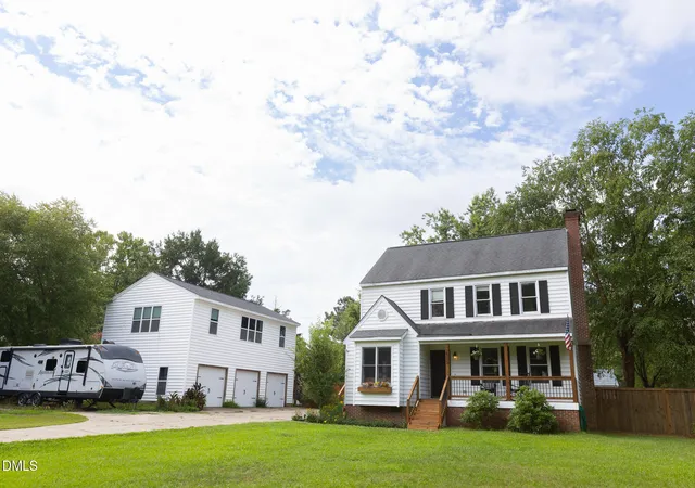 Photo 1 of Single family home for sale at 2505 Chalk Rd, Rolesville, NC 27571 | MLS# 10182153 | Listing updated on 2026-09-14