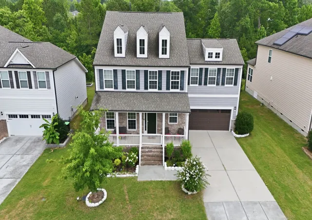 3rd image of 555 Spire Bnd, Apex, NC 27523 | MLS# 10181976