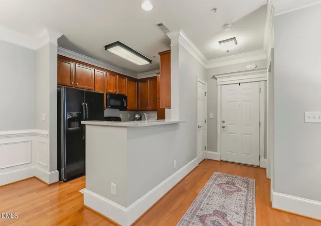 Photo 4 of Sale Pending at 918 Portstewart Dr, Cary, NC 27519 | MLS# 10184657 | Listing updated on 2026-09-16
