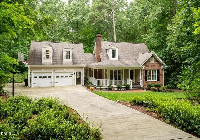 Photo 1 of Sale Pending at 6604 Willow Chase Dr, Willow Spring, NC 27592 | MLS# 10184573 | Listing updated on 2026-09-03