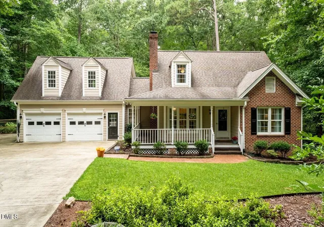 Photo 2 of Sale Pending at 6604 Willow Chase Dr, Willow Spring, NC 27592 | MLS# 10184573 | Listing updated on 2026-09-03