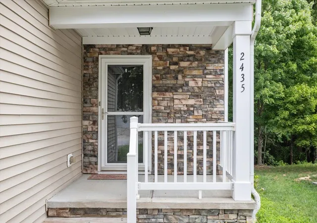 Photo 3 of Single family home for sale at 2435 Ferdinand Dr, Knightdale, NC 27545 | MLS# 10182014 | Listing updated on 2026-09-20