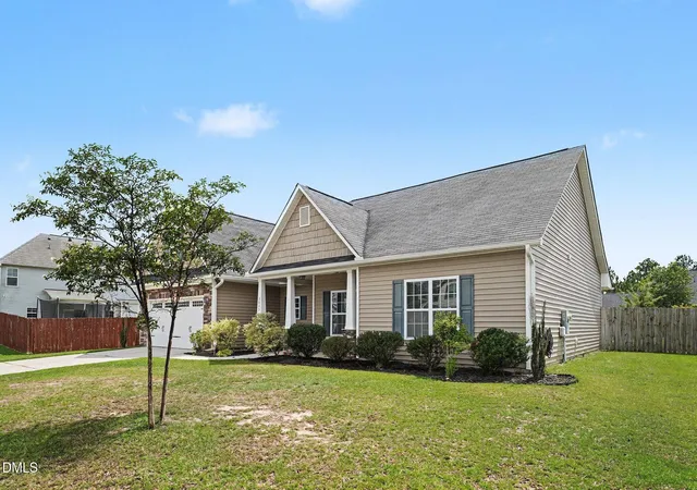Photo 3 of Single family home for sale at 3033 N Kilchattan Dr, Fayetteville, NC 28306 | MLS# 10182073 | Listing updated on 2026-09-08