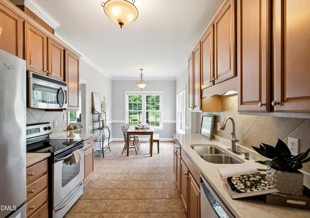 Photo 3 of Single family home for sale at 40 Perry Ln, Zebulon, NC 27597 | MLS# 10183292 | Listing updated on 2026-08-10
