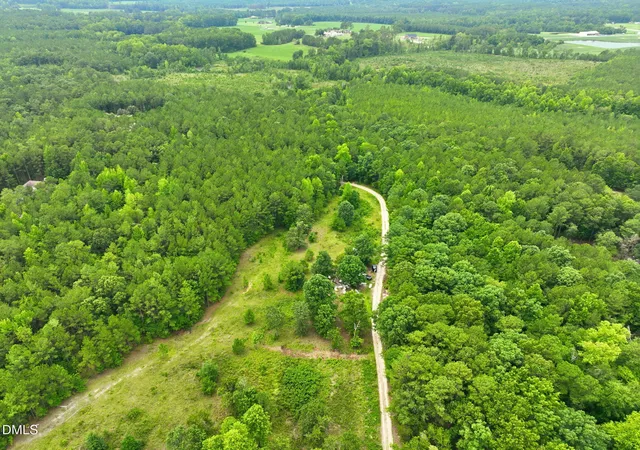 3rd image of 1025 Mike Williams Ln, Bunnlevel, NC 28323 | MLS# 10183916
