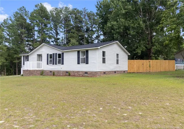 Photo 3 of Sale Pending at 203 Mcdougald Dr, Raeford, NC 28376 | MLS# 766528 | Listing updated on 2026-07-31