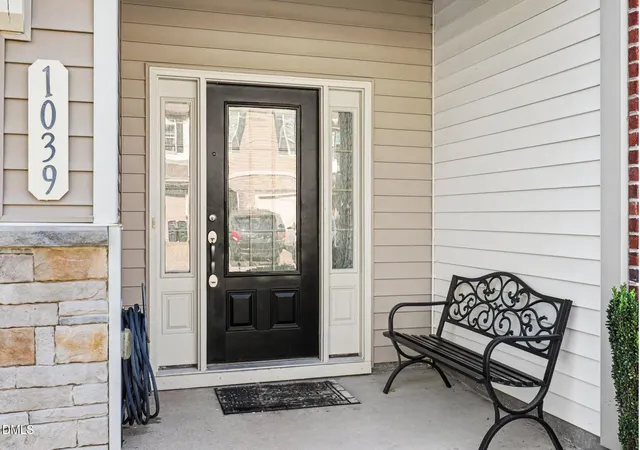 Photo 3 of Sale Pending at 1039 Grand Ridge Dr, Rolesville, NC 27571 | MLS# 10186314 | Listing updated on 2026-09-08