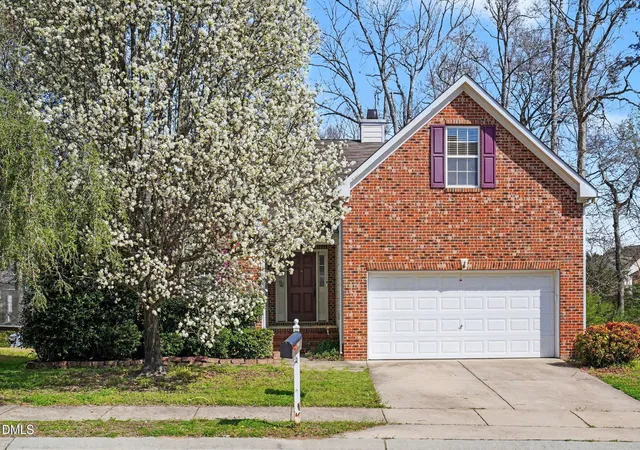 Photo 1 of Single family home for sale at 5017 Casland Dr, Raleigh, NC 27604 | MLS# 10182107 | Listing updated on 2026-08-27