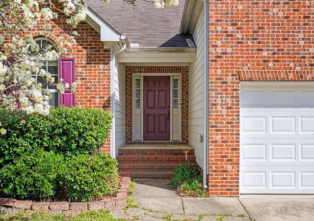 Photo 3 of Single family home for sale at 5017 Casland Dr, Raleigh, NC 27604 | MLS# 10182107 | Listing updated on 2026-08-27